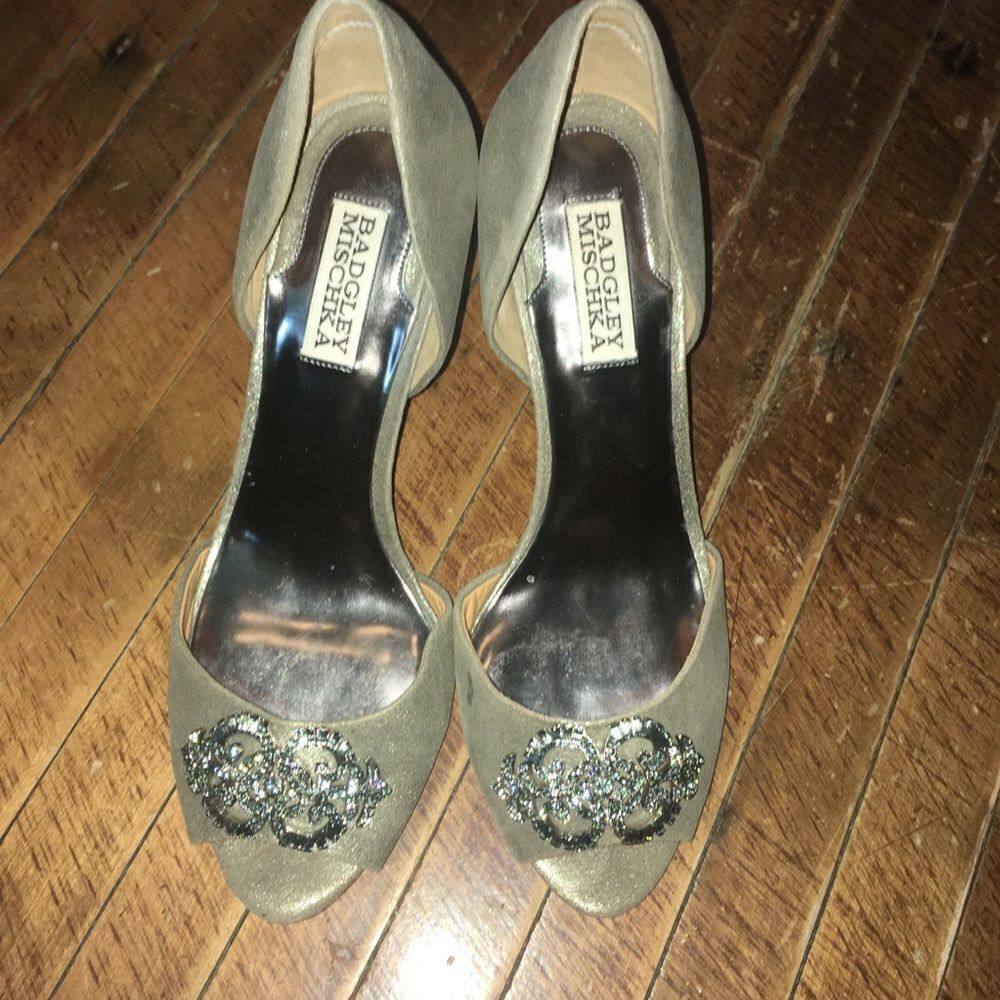 Badgley Mischka D-orsay gem peep toe heels